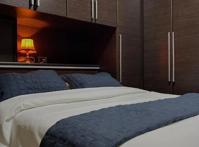 Center Tourist 티라나